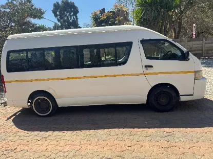 Picture of Toyota Haice
