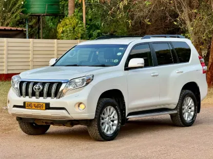 Picture of Toyota Prado 2015