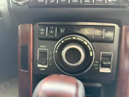 Picture of Toyota Prado 2015