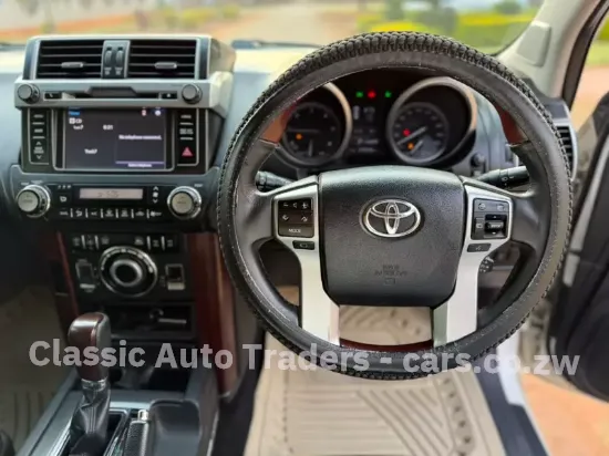 Picture of Toyota Prado 2015