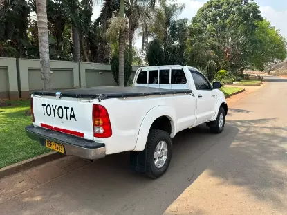Picture of Toyota Hilux. 2010