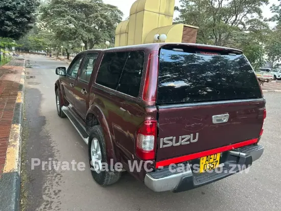 Picture of Isuzu KB300 2010