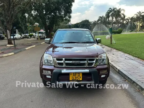 Picture of Isuzu KB300 2010