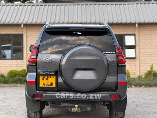 Picture of Toyota Prado 2020