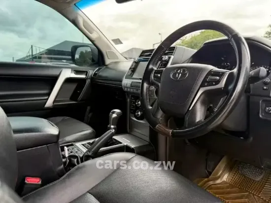Picture of Toyota Prado 2020