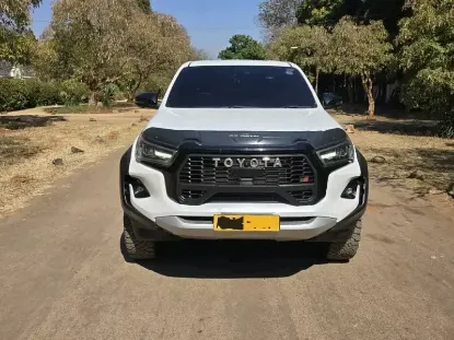 Picture of Toyota Hilux 2024