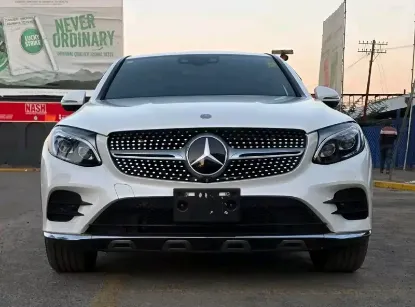 Picture of Mercedes Benz GLC 2017