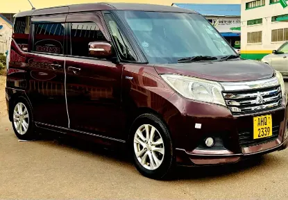 Picture of Mitsubishi Delica 2016