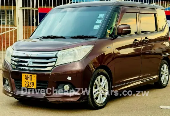 Picture of Mitsubishi Delica 2016