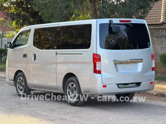 Picture of Nissan NV350 2018