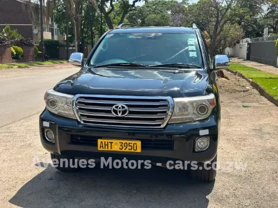 Picture of Toyota Land Cruiser 2812
