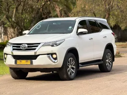 Picture of Toyota Fortuner 2018
