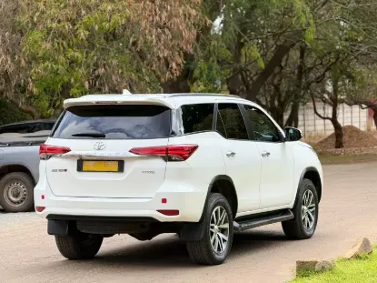 Picture of Toyota Fortuner 2018