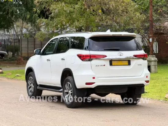 Picture of Toyota Fortuner 2018