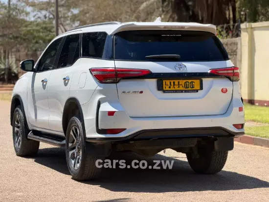 Picture of Toyota Fortuner 2024