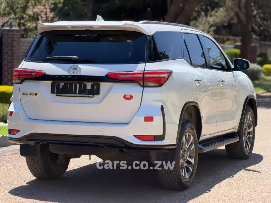 Picture of Toyota Fortuner 2024