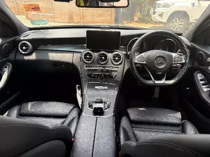 Picture of Mercedes Benz C-Class 2017