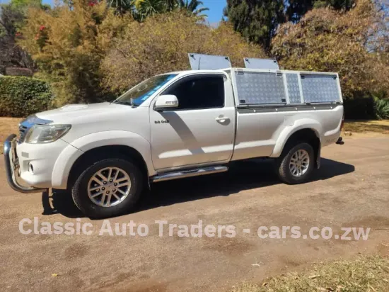 Picture of Toyota Hilux 26800