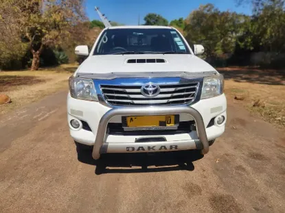Picture of Toyota Hilux 26800