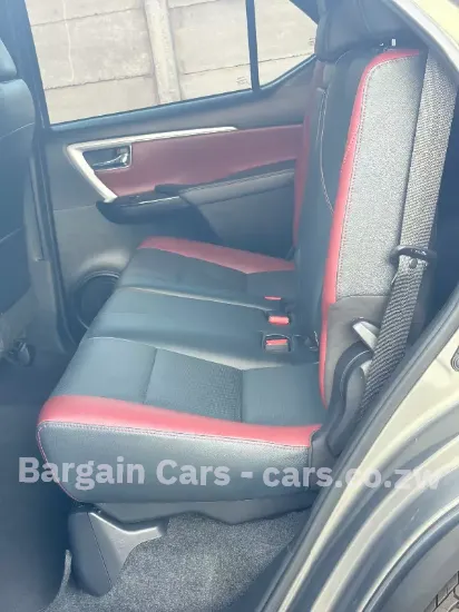 Picture of Toyota Fortuner 2024