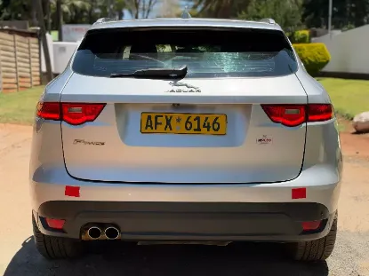 Picture of Jaguar F-Pace 2017