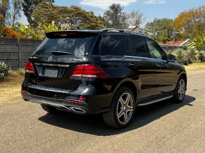Picture of Mercedes Benz GLE 2016