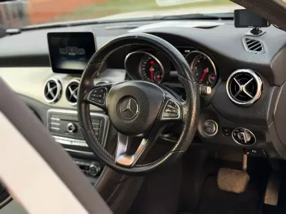 Picture of Mercedes Benz GLA 2018