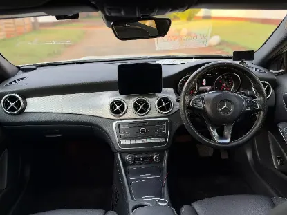 Picture of Mercedes Benz GLA 2018