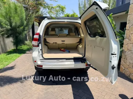 Picture of Toyota Prado 2016
