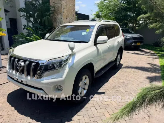 Picture of Toyota Prado 2016