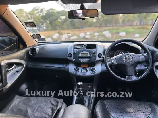 Picture of Toyota Rav4 2008