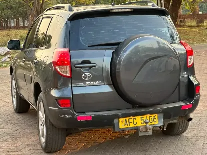 Picture of Toyota Rav4 2008