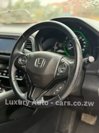 Picture of Honda Vezel 2018