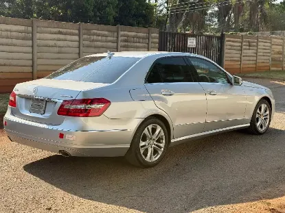 Picture of Mercedes Benz E-Class 2013