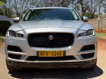 Picture of Jaguar F-Pace 2017